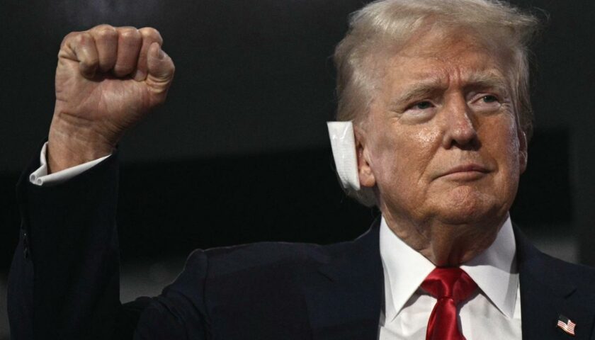 Trump szerint az Isten okkal mentette meg az életét Trump szerint az Isten okkal mentette meg az életét