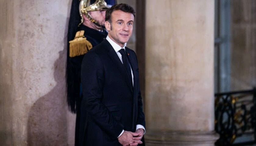 Macron válságtanácskozásra hívja az európai vezetőket Trump béketerve miatt Macron válságtanácskozásra hívja az európai vezetőket Trump béketerve miatt