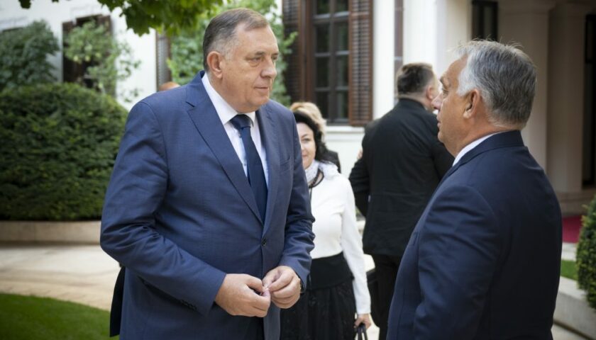 Elfogatóparancsot adott ki Milorad Dodik ellen a bosznia-hercegovinai határrendészet Elfogatóparancsot adott ki Milorad Dodik ellen a bosznia-hercegovinai határrendészet
