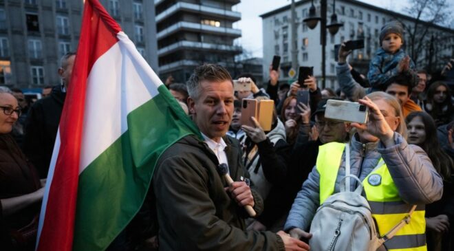 Magyar Péter: Megvan a deal, hogy a Matolcsy-klán mennyit tarthat meg, és mennyi megy át Orbánékhoz