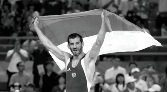 Titokzatos halál: kiesett az ablakon, gyógyszermérgezés vagy a szíve vitte el a háromszoros olimpiai bajnokot?