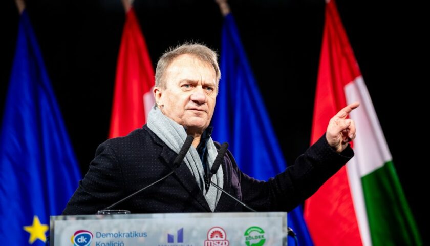 Varju László magabiztosan nyerte az újpesti időközi választást, a Fidesz jelöltje a második Varju László magabiztosan nyerte az újpesti időközi választást, a Fidesz jelöltje a második