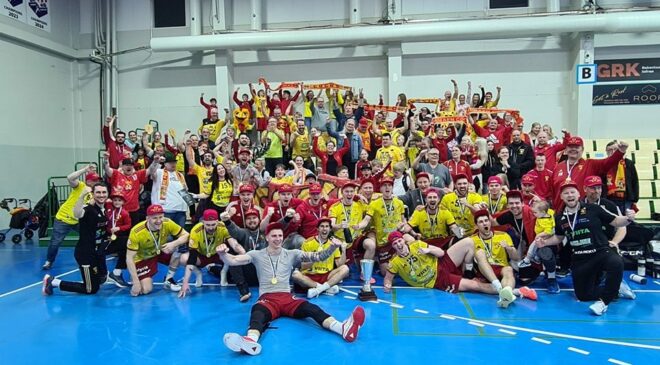 Söpréssel lett finn bajnok két magyar kézilabdázó