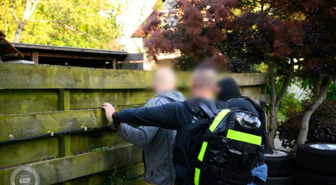 Egyszer átment a kifogástalan életvitel ellenőrzésen a letartóztatott javítóintézeti igazgató