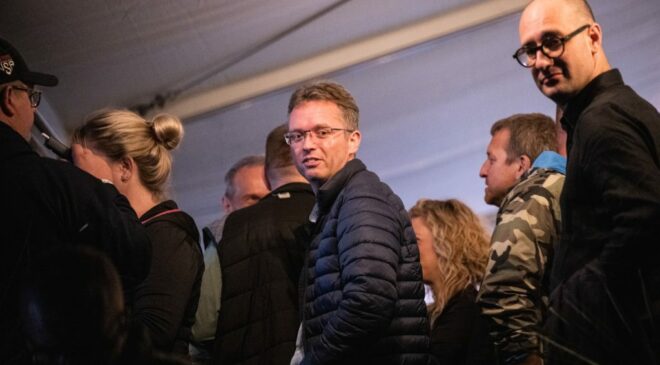 Gyerekek lettek rosszul a kánikula miatt a rendezvényen, ahol az államtitkár is beszédet mondott
