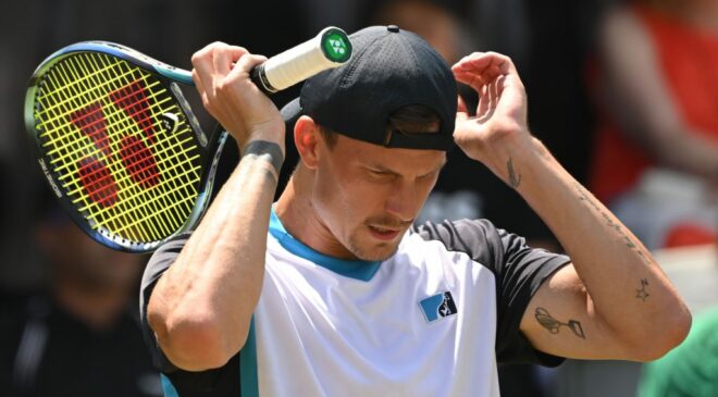 Mindkét magyar játékos elhasalt a wimbledoni tenisztorna főtáblájának küszöbén