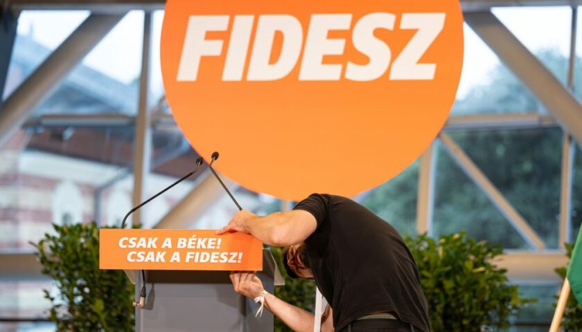 „Ne dőljünk be a kamu közvéleménykutatásoknak!” – írja a Fidesz, miután megjelent a Medián kutatása „Ne dőljünk be a kamu közvéleménykutatásoknak!” – írja a Fidesz, miután megjelent a Medián kutatása