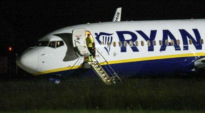 Súlyos turbulenciába került a Ryanair gépe Németország felett, nyolcan megsérültek