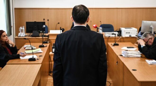 Súlyosabb büntetést kértek a kispesti családapára, aki hideg vízzel öntötte le a koldust télen, a meztelen nő holttestét reggel találták meg
