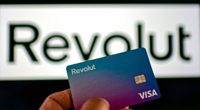 A Revolut azt írja, eladni sem tudnak kriptovalutát a magyarországi ügyfelei