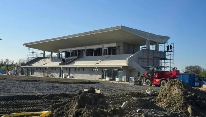 Ötszáz fős horvát faluban épül stadion a magyar kormány pénzén Ötszáz fős horvát faluban épül stadion a magyar kormány pénzén