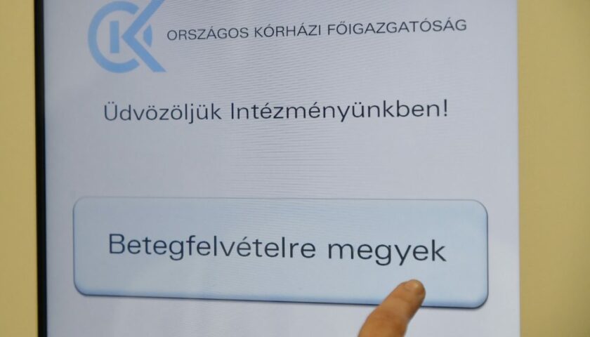 Péntekig nem lehet szülni a kistarcsai kórházban Péntekig nem lehet szülni a kistarcsai kórházban